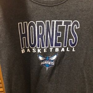 Gray short sleeve hornets T-shirt